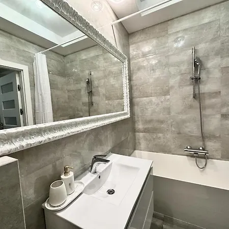 Apartament Nad łyną By Rent4you Olsztyn (Warmian-Masurian)